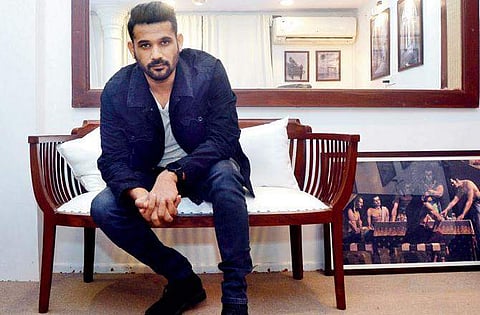 Sohum Shah and Anushka Ranjan paired in short film Gulabi Lens
