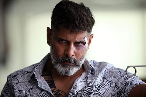 Kadaram Kondan Movie Review