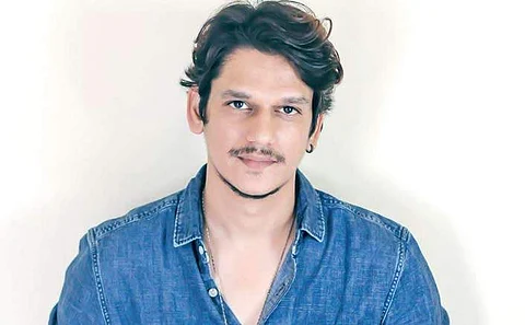 Vijay Varma starts shooting for Hurdang