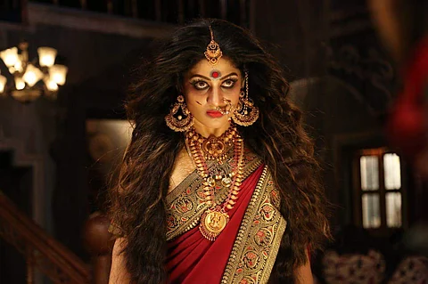 Shashikala dubs for Radhika Kumaraswamy’s Damayanti