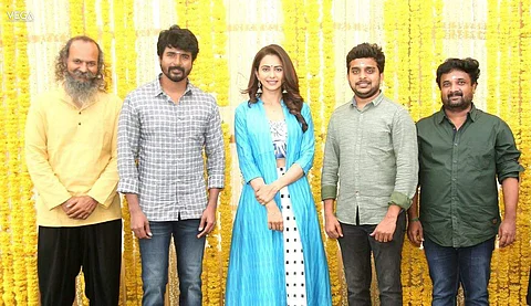 Sivakarthikeyan to join the sets of Indru Netru Naalai director's next, in November?