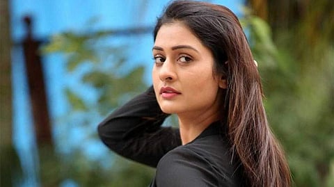 Payal Rajput turns cop for 5W