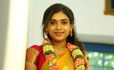 Actor Dushara to star as female lead in PA Ranjith-Arya film