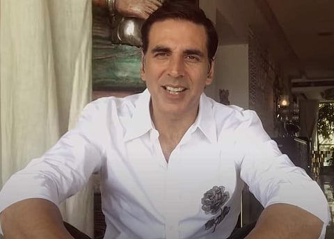 Akshay Kumar pays tribute to medical workers with new version of Teri Mitti