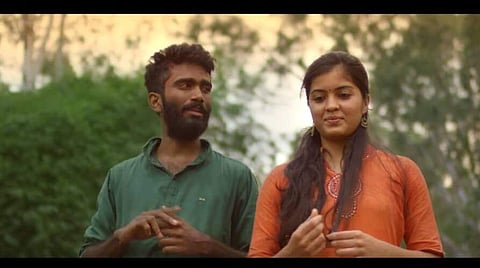 GV Prakash’s Kadhalikka Yarumillai based on the short film Highway Kadhali