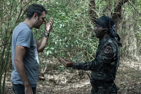 Team Betaal on zombies, military action and shooting in the hills