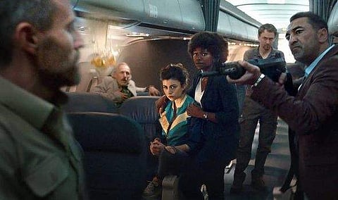 Into the Night Season 1 Review: An adrenaline-pumping ride from start to finish