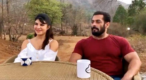 Salman Khan, Jacqueline Fernandez shoot for new song Tere Bina at actor’s farmhouse