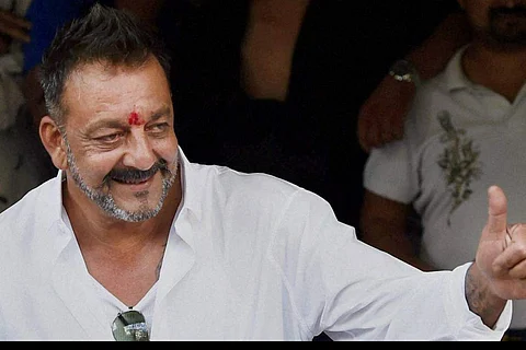 Sanjay Dutt to complete Sadak 2 dubbing before medical break