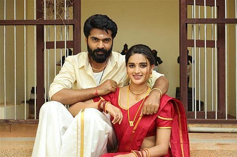 Eeswaran Movie review: A resurgent Simbu, but little else