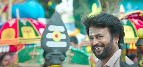 Annaatthe Trailer out: Rajinikanth as Kalaiyan is here to save the day and Keerthy Suresh