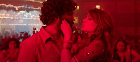 Promo of Oo Antava Oo Oo Antava, featuring Samantha and Allu Arjun, from Pushpa out