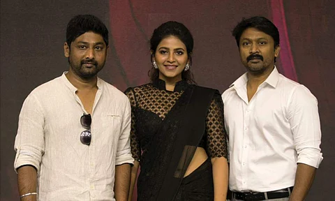 A still of Thiru, Anjali and Krishna