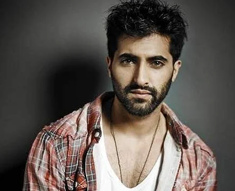 Akshay Oberoi starts filming for Cold