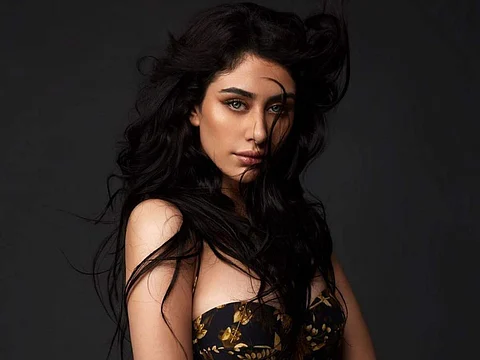 Warina Hussain shoots for a special song in Kalyan Ram's next
