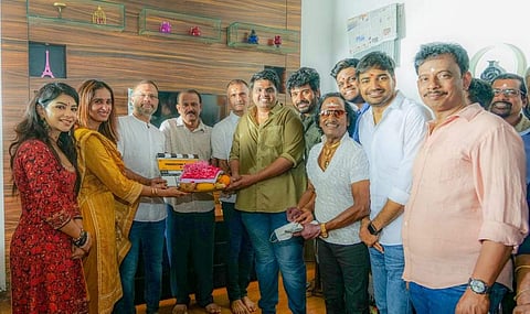 Comedian Sathish to turn hero