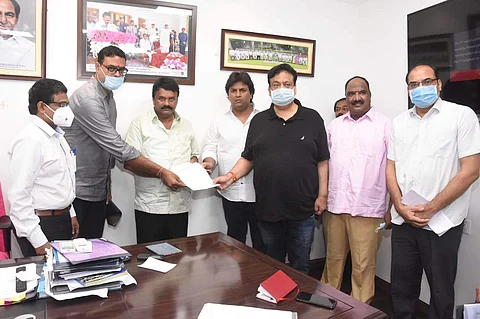 Theatres in Telangana to reopen on Sunday