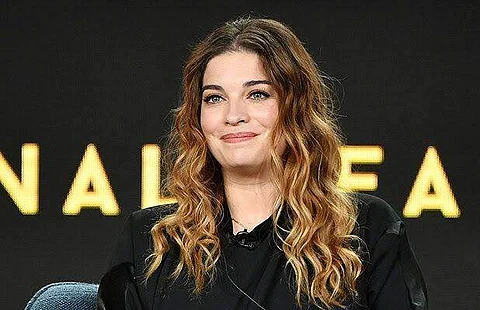 Annie Murphy to star in and produce Witness Protection