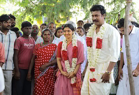 Samuthirakani's Vellai Yaanai to premiere next Sunday