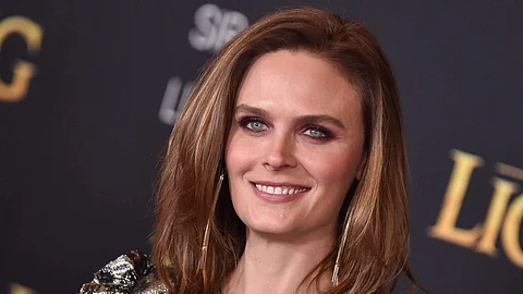 Emily Deschanel returns to TV with Netflix's Devil in Ohio