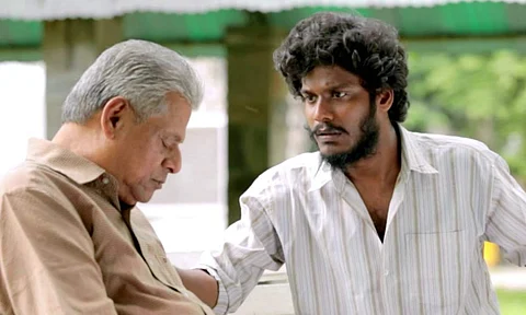 Delhi Ganesh and Manikandan in Narai Ezhuthum Suyasaritham