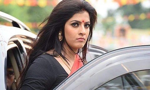 Varalaxmi Sarathkumar turns baddie for Veera Simha Reddy