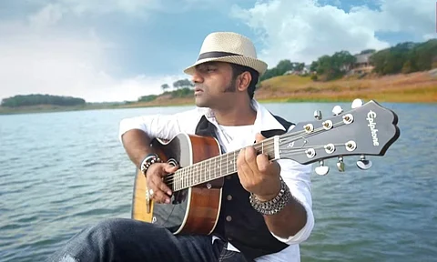 Case filed against Devi Sri Prasad for allegedly hurting Hindu sentiments