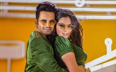 Kannamma is the second single from Santhanam's Kick, promo out