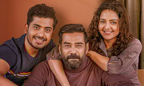 Anu Mohan, Biju Menon and Manju Warrier in Lalitham Sundaram