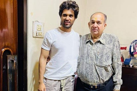 Vijay Deverakonda meets theatre owner to clarify boycott comments
