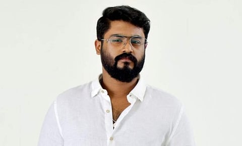 Sayanna Varthakal Movie Review: Gokul Suresh is convincing in a reasonably engaging whistleblower thriller