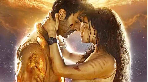 Brahmastra makes Rs 300 crore globally in first week: Report