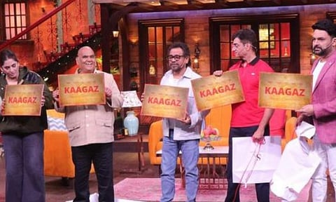 Kaagaz 2 team