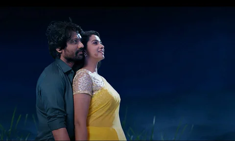 Mudhal Muththam video song from Bommai out