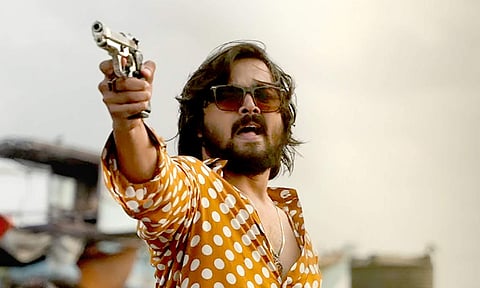 Taaza Khabar Series Review: Starts off fresh but resorts to old tactics