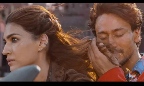 'Lafda Kar Le' song from Ganapath out