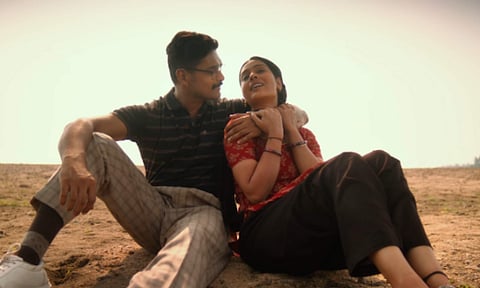 'En Nenjam Neendhudhey' song from Chevvaikizhamai out