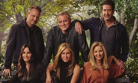 Friends actors Jennifer Aniston, David Schwimmer and Lisa Kudrow pay respect to Matthew Perry