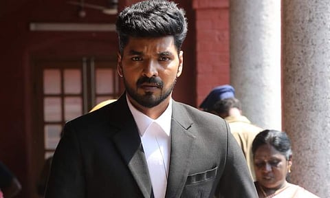 Label Series Review: An honest attempt that never reaches its potential