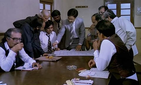Remake of Basu Chatterjee's 1986 film Ek Ruka Hua Faisla is in the works