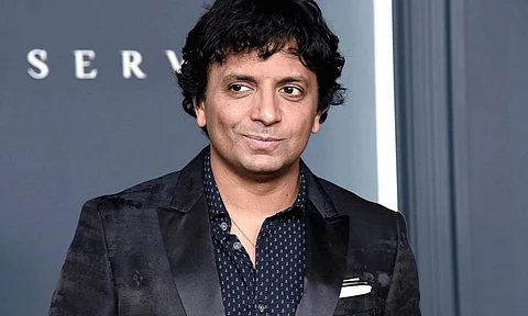 Night Shyamalan signs multi-year first-look deal with Warner Bros