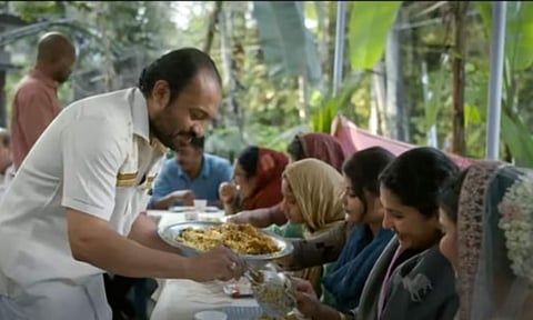 Thandalubaariye song from Ayalvaashi is out