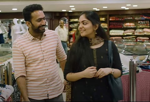 Aazhi Thedi video song from Adi is out