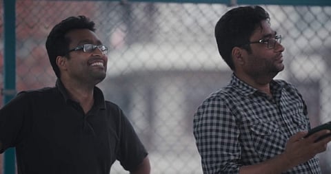 All That Breathes Documentary Review: A pensive visual statement on co-existence and humanity