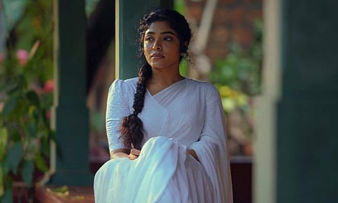 Vasantha Panchami song from Neelavelicham out