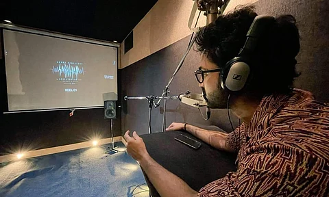 Aadhi begins dubbing for Sabdham
