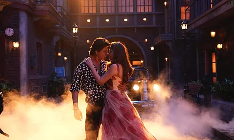Shah Rukh Khan and Nayanthara in Chaleya song