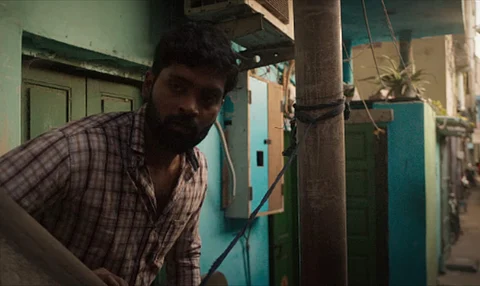Here's the trailer of Vetri's Red Sandal Wood
