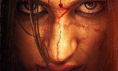 First look of Yashika Aanand and Prajin's Padikkaatha Pakkangal out