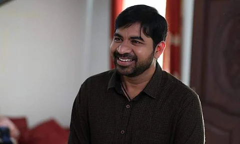 Abhinav Gomatam to make debut as a lead